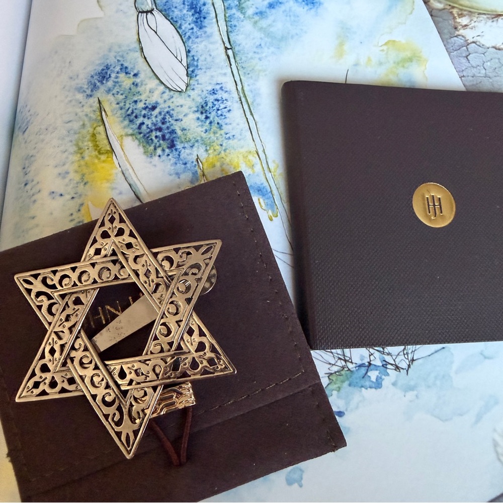 Silver Star Brooch - Picture 2 of 3